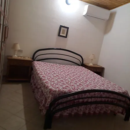 Casa N. 2 Semesterbostad