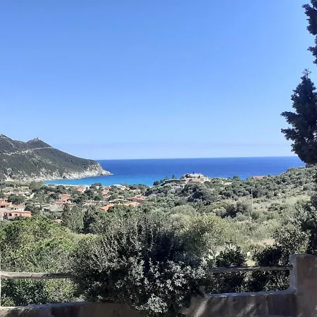 Casa Solanas N. 2 * Solanas (Cagliari)