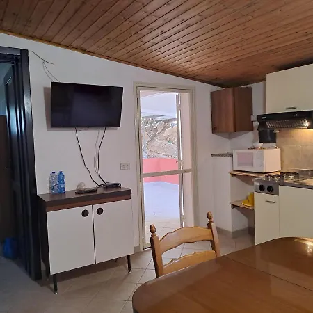Casa Solanas N. 2 * Solanas (Cagliari)
